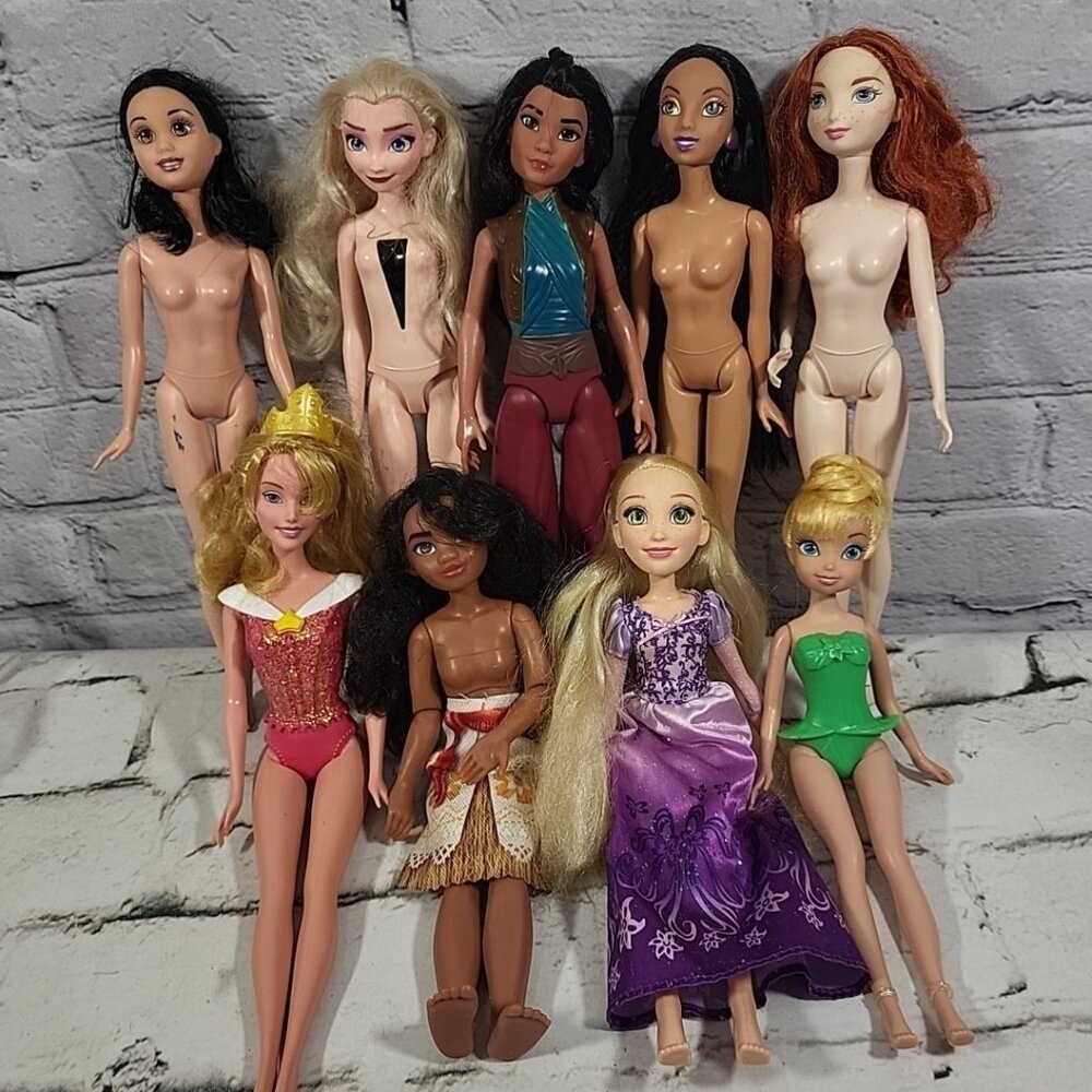 Disney Fashion Dolls Lot Of 9 All Different Pocahontas Jasmine Merida Moana Elsa